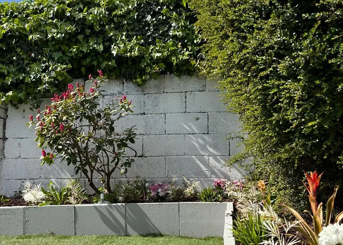 Superb Double Near Airport - 3 ゲストハウス ダブリン