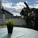 Casa de hóspedes Superb Double Near Airport - 3 Dublin