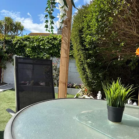 Superb Double Near Airport - 3 Гостевой дом *